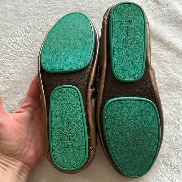 Tieks Metallic Bronze - Picture 4 of 10